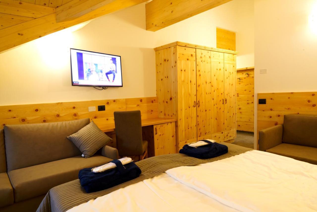 קאמפיטלו די פאסה Hotel Diamant Park מראה חיצוני תמונה