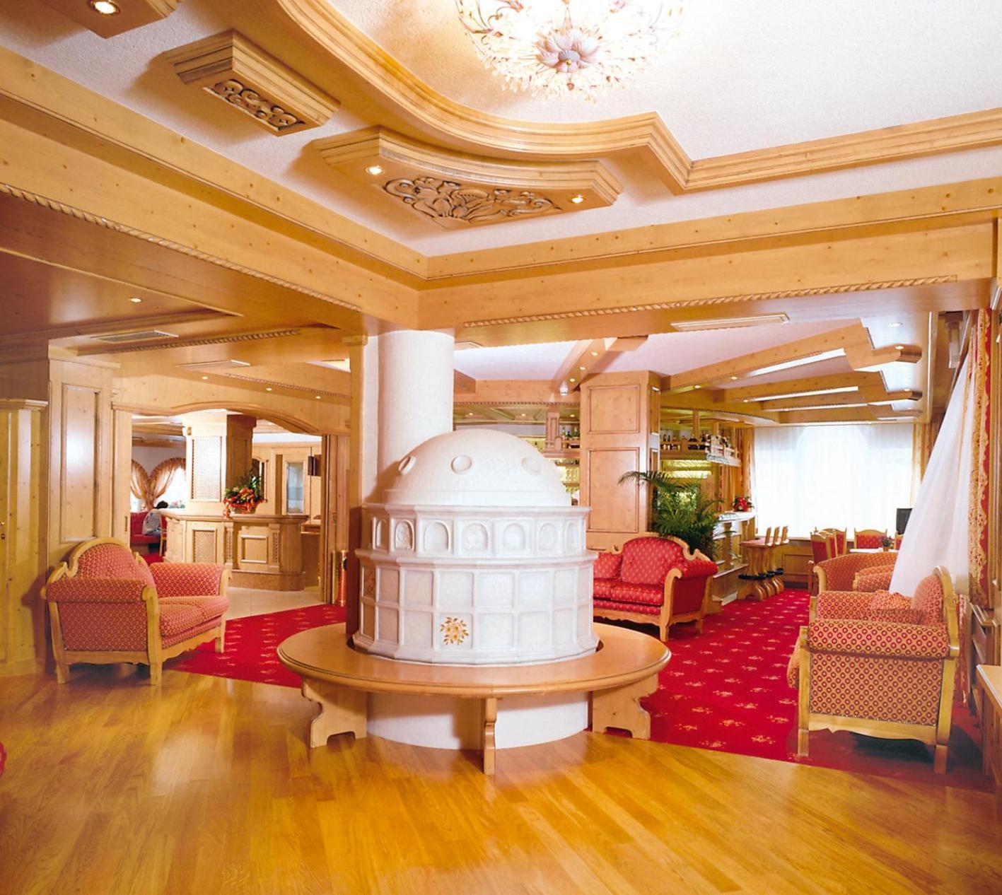 קאמפיטלו די פאסה Hotel Diamant Park מראה חיצוני תמונה